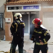 Alarma vecinal de madrugada por un incendio en un local del Mixto