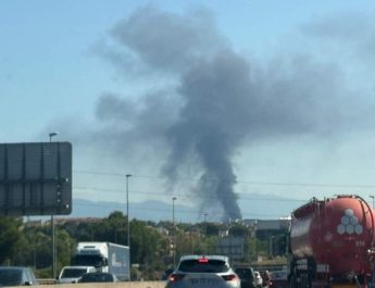 Una columna negra, una nave en llamas y muchas preguntas por responder