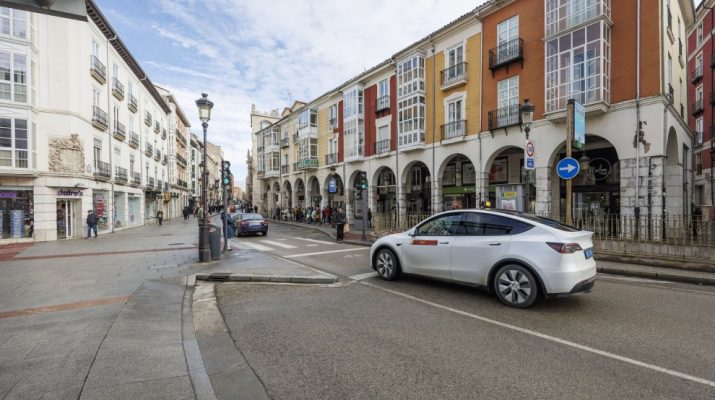 Cuando la retórica política se atasca en el túnel de la calle Santander