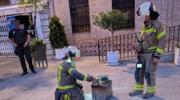 Incendio de una freidora en un bar de Santa Fe despierta a los vecinos de madrugada