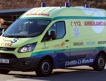 Incendio en vivienda unifamiliar en Caudete: dos menores afectados