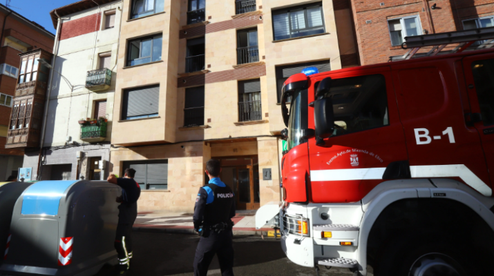 Incendios en Miranda: mujer y cuatro animales sufren intoxicación