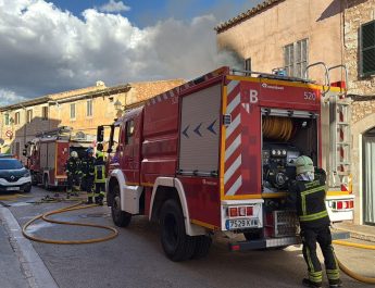 Colapsa vivienda en Santanyí tras imponente incendio