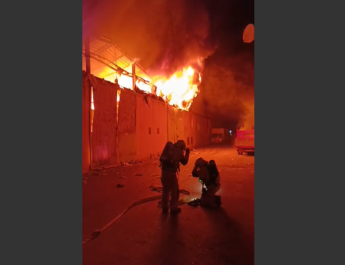 Incendio en Son Castelló provoca intervención masiva de bomberos
