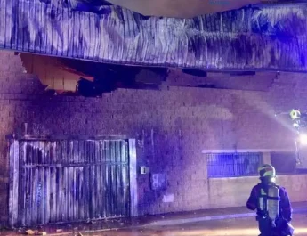 Incendio en naves industriales de Casabermeja: una llamada urgente a reforzar la seguridad.