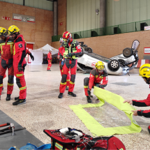 Bomberos de España se forman en rescate y extinción de incendios en vehículos eléctricos: Madrid impulsa la preparación