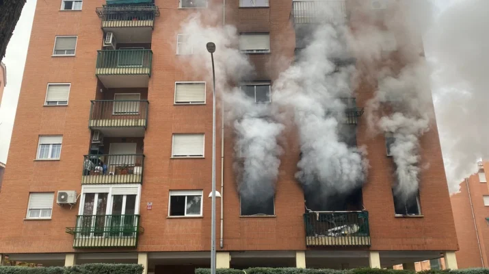 Explosión de gas en Toledo: análisis profundo de un incendio que movilizó a toda la ciudad. Un suceso que revela la vulnerabilidad de los edificios ante emergencias.