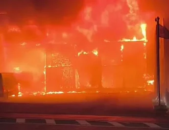 Incendio en Cobatillas: Análisis Completo de un Fuego que Movilizó a los Equipos de Emergencia en Murcia. Una noche marcada por un incendio de gran magnitud en Cobatillas.