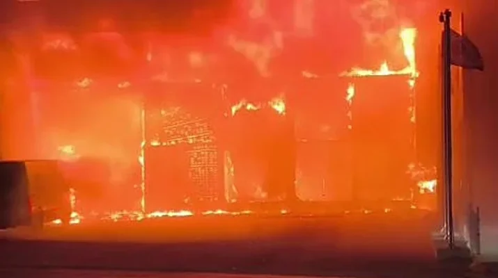 Incendio en Cobatillas: Análisis Completo de un Fuego que Movilizó a los Equipos de Emergencia en Murcia. Una noche marcada por un incendio de gran magnitud en Cobatillas.