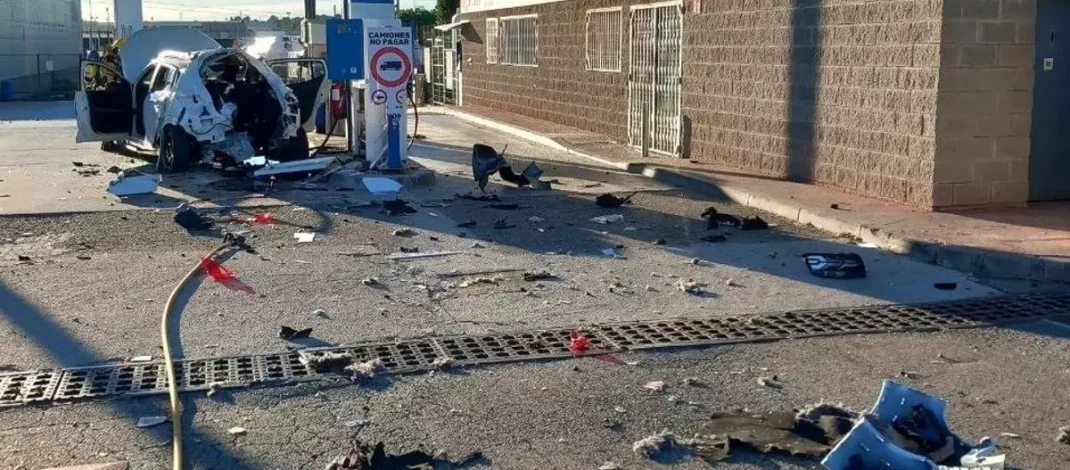 Detonación en gasolinera de Tarragona deja dos heridos