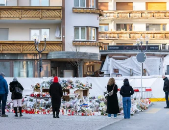 Prohíben bengalas en locales de Crans-Montana tras revelarse negligencia en inspecciones