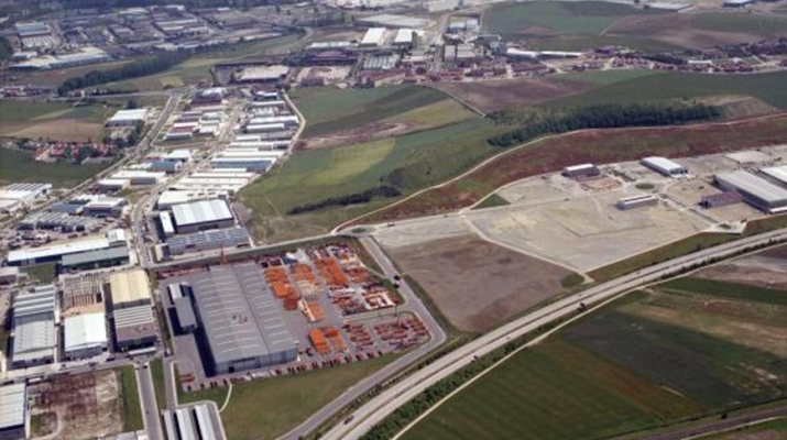 Desalojan empresa en Agustinos tras incendio: ningún trabajador resultó herido