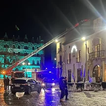Incendio nocturno en la cocina de un restaurante del centro de León reaviva la alerta sobre la seguridad