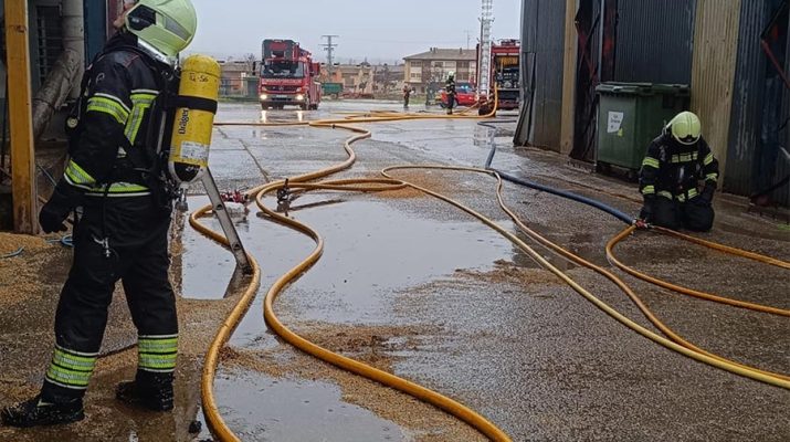 La seguridad contra incendios en locales de ocio vuelve al centro del debate tras la tragedia de Suiza