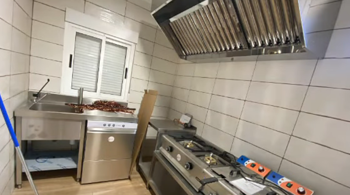 El pueblo de León que se resiste a que desaparezca su único bar