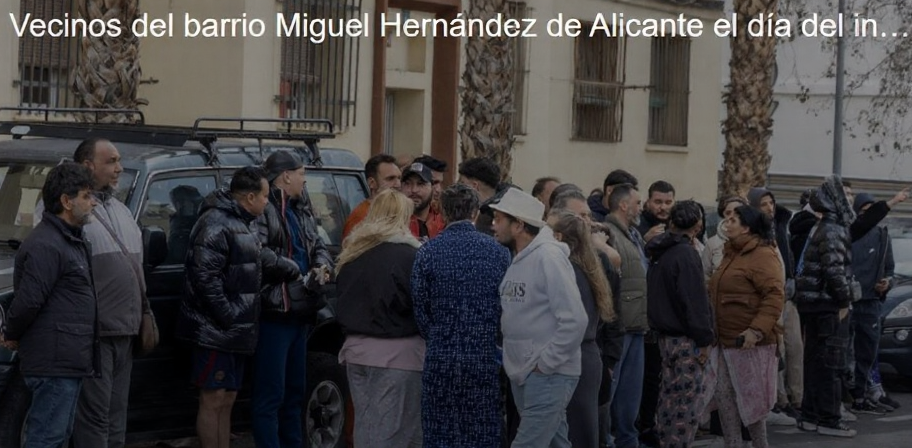 Familias desplazadas por el incendio de Alicante denuncian incertidumbre, separación y graves efectos en los menores. Tres semanas después del incendio